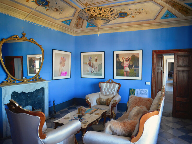 blue room